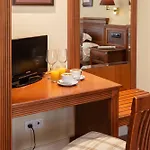 Hospedium Blu 3* Loiu