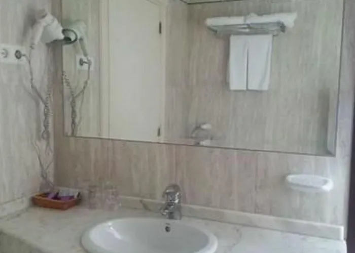 Hotel Hospedium Blu Loiu