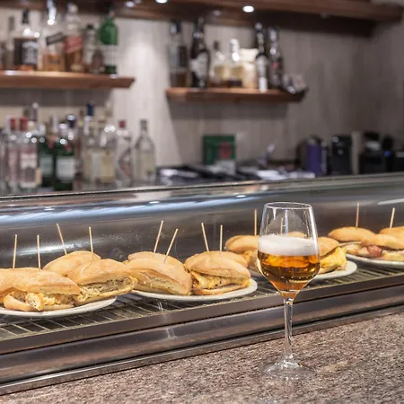 Hospedium Blu 3* Loiu